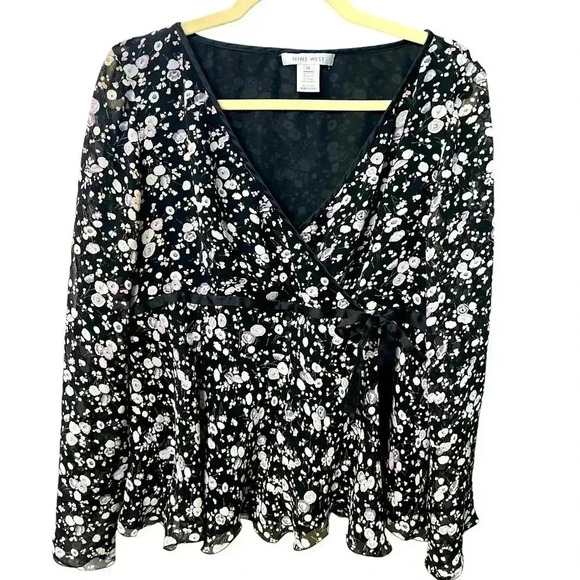 Beautiful Classy Blouse, Like New, Size 14 - Picture 1 of 6